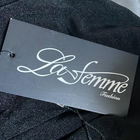 LA FEMME NWT Black Strapless Ruched Gown - Picture 4 of 15